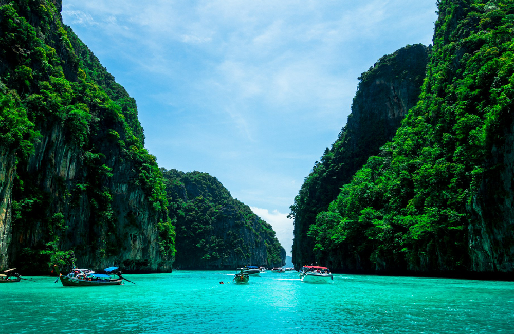 tour-listing-details-slide